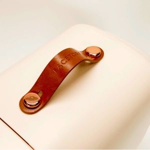 Facetory skincare fridge